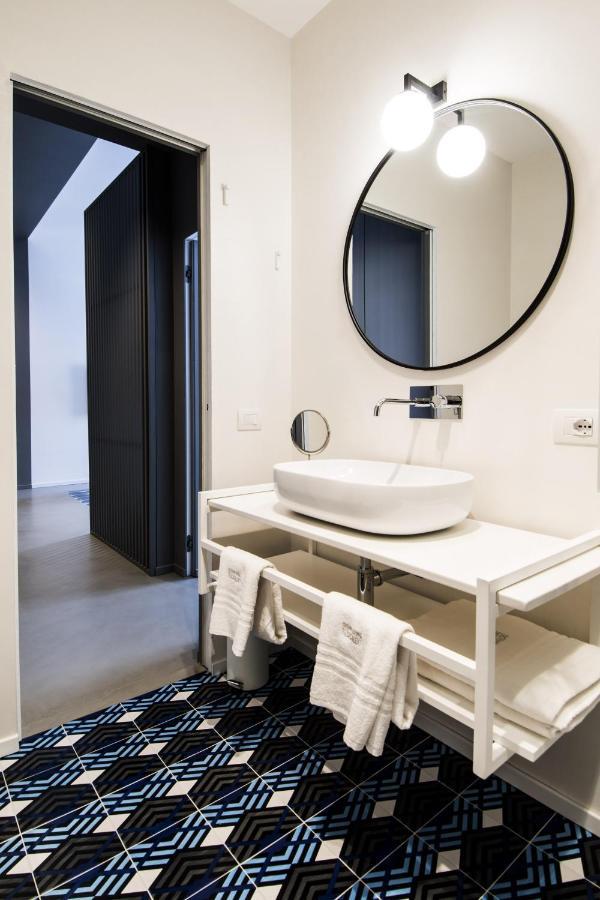 Toraldo Suites - Dimore Partenopee Neapel Exteriör bild